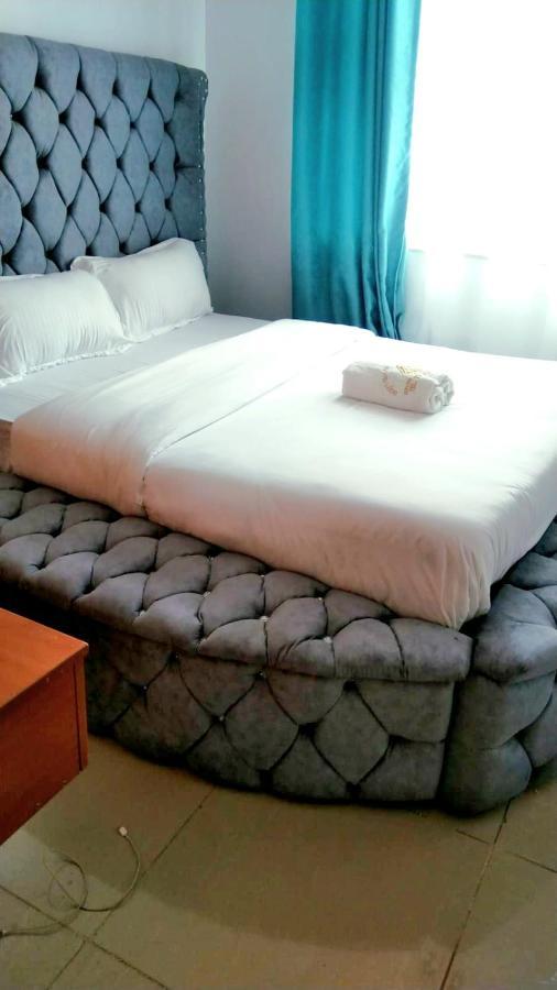 Jacky'S Milimani Suites 纳库鲁 外观 照片