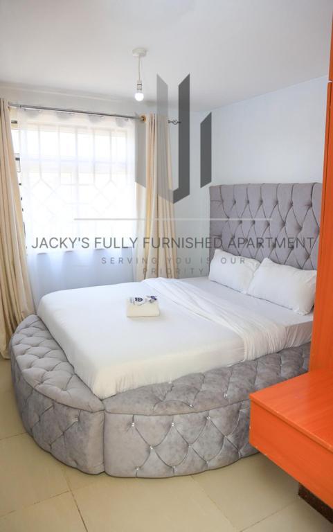 Jacky'S Milimani Suites 纳库鲁 外观 照片