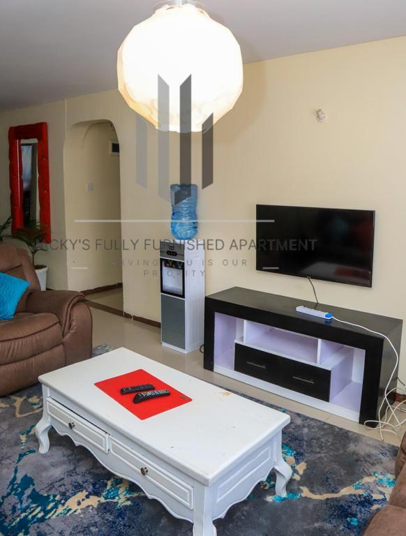 Jacky'S Milimani Suites 纳库鲁 外观 照片